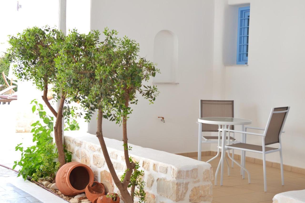 أمبيلاس Mer Bleu Apartments المظهر الخارجي الصورة