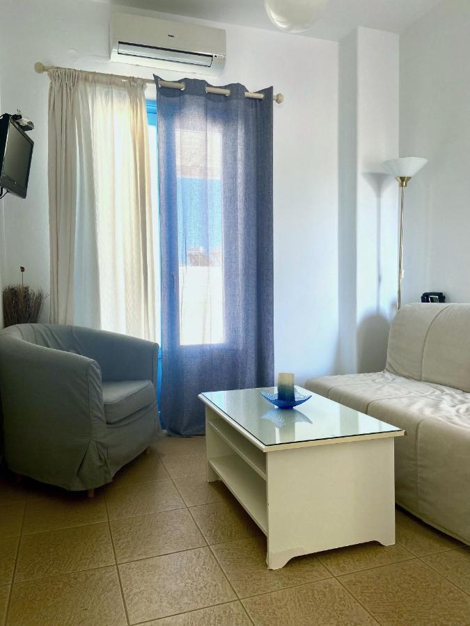 أمبيلاس Mer Bleu Apartments المظهر الخارجي الصورة