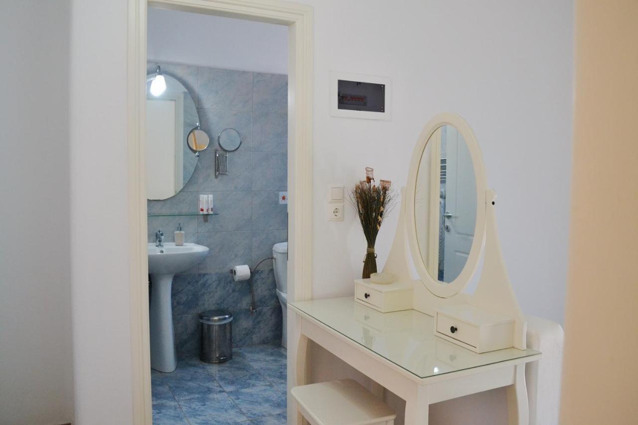 أمبيلاس Mer Bleu Apartments المظهر الخارجي الصورة